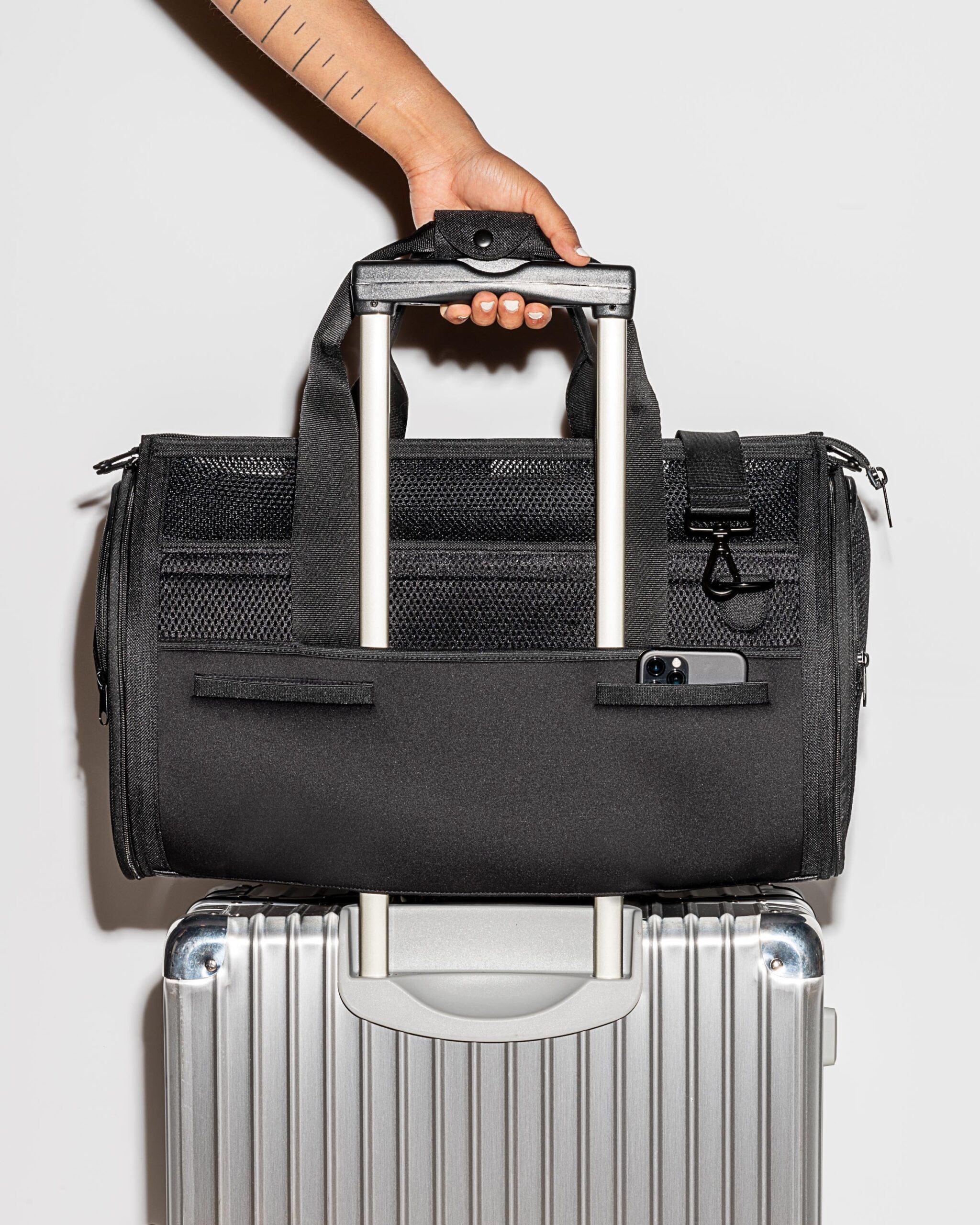 Travel Carrier - Image 6